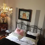 Hotel Mignon *