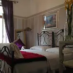 Mignon Szálloda *