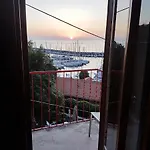 Mignon Hotel *