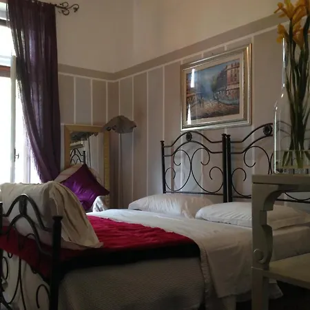 Mignon Hotell *